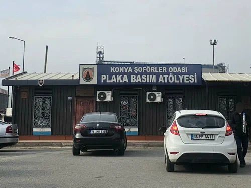 PLAKA DEĞİŞİMİNDE HİZMET BEDELİNE KONYA HALKI İSYAN EDİYOR