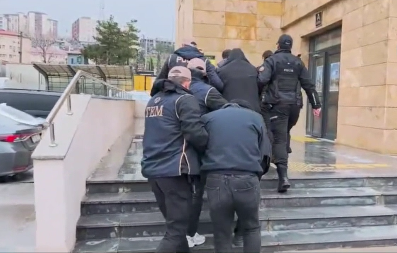 56 İLDE DEAŞ OPERASYONU: 525 ŞÜPHELİ YAKALANDI