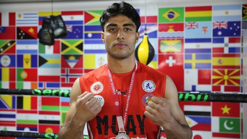 MUHAMMED BİLAL OKAY DÜNYA ŞAMPİYONLUĞU İÇİN KOSOVA’DA RİNGE ÇIKIYOR