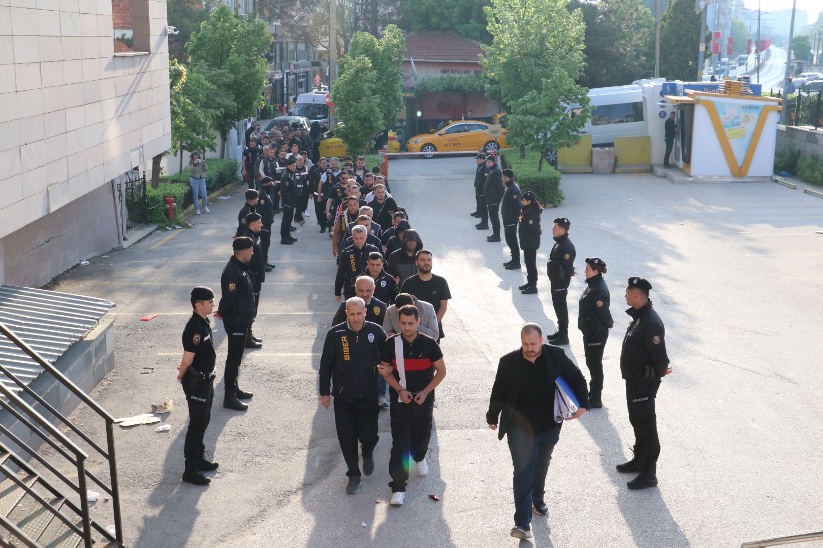 BAHİS OPERASYONU DEVAM EDİYOR!