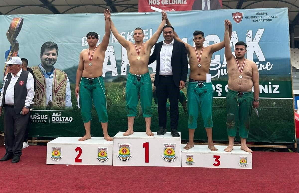 BEYŞEHİR BELEDİYESPOR GÜREŞÇİLERİNDEN TARSUS’TA BAŞARI
