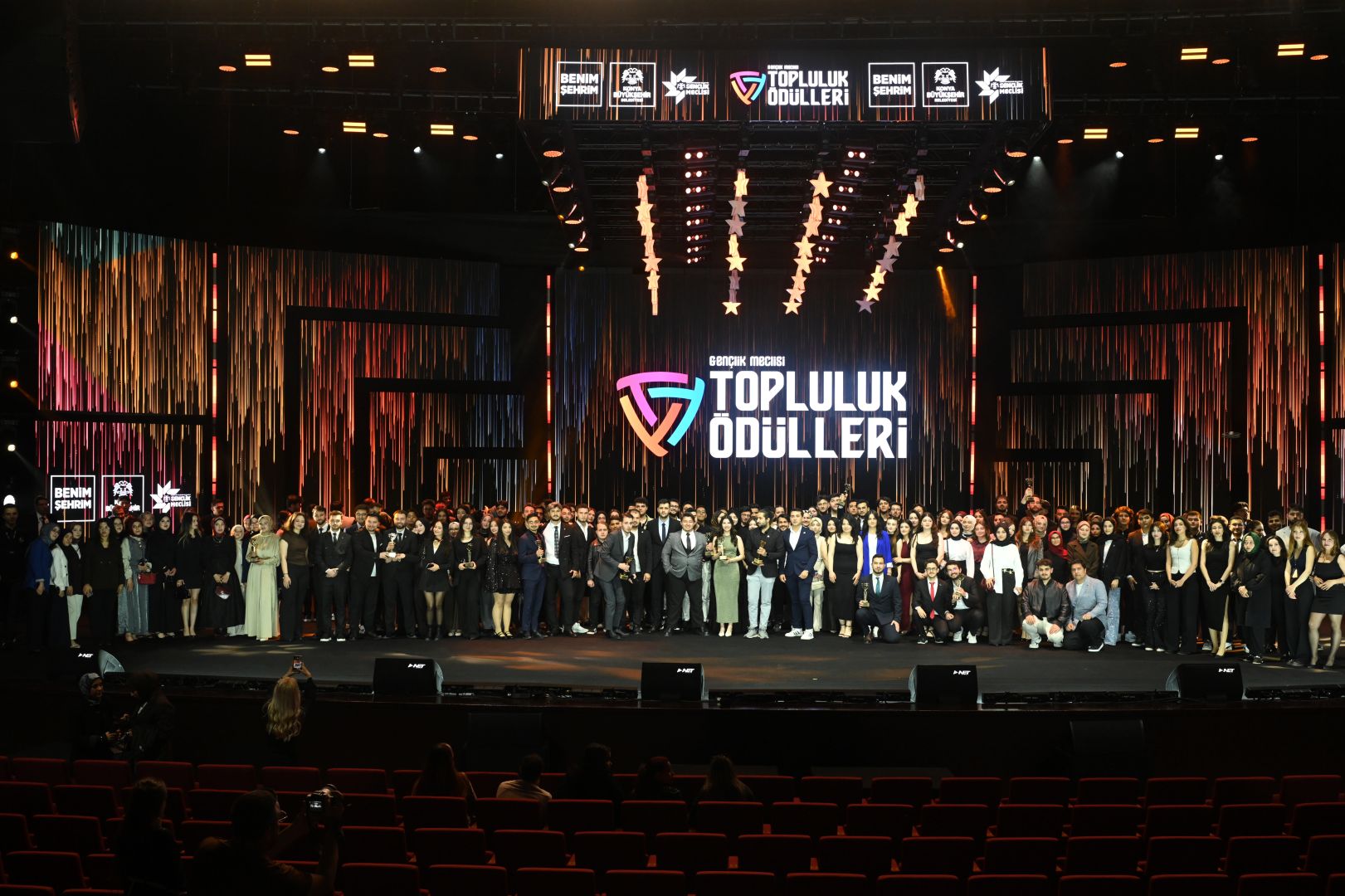KONYA’DA GENÇLİK MECLİSİ TOPLULUK ÖDÜLLERİ SAHİPLERİNİ BULDU