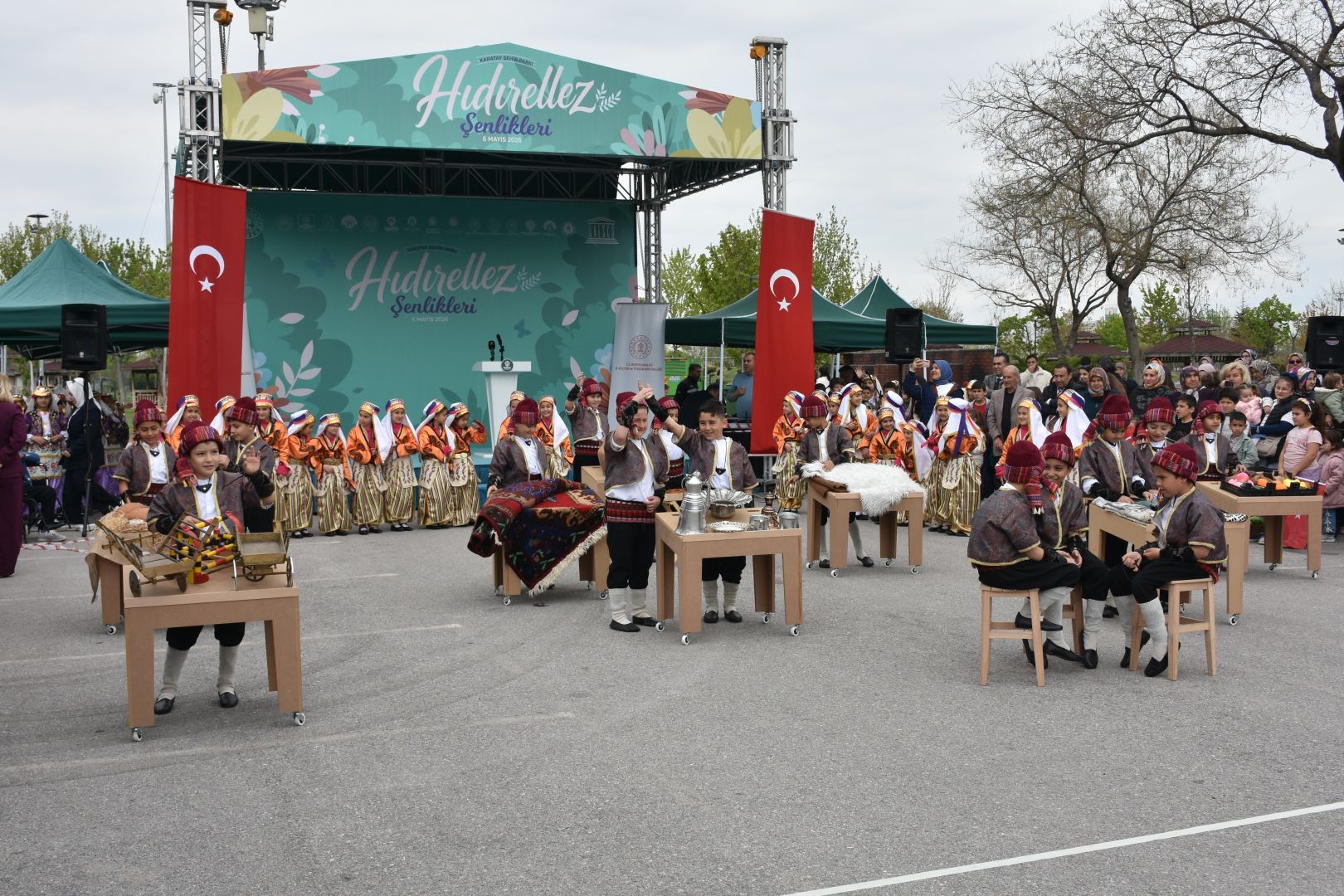 KONYA’DA HIDIRELLEZ ŞENLİĞİ RENKLİ GÖRÜNTÜLERE SAHNE OLDU