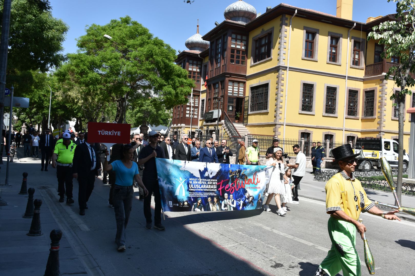 TİYATROSEVERELERİN BEKLEDİĞİ FESTİVAL BAŞLADI