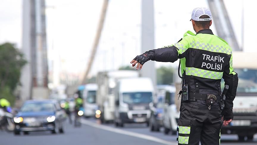 TRAFİK İHLALLERİ AZALDI